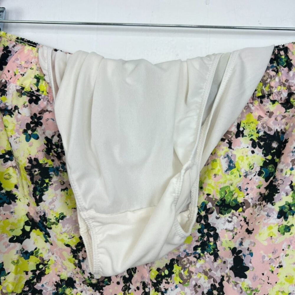 Old Navy Active StretchTech Running Shorts Lined Yellow Floral 3X Plus Size NWOT - Picture 5 of 6